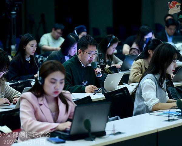 【外交交锋深度解析】霍尔木兹困局与大国博弈:美国的封锁为何注定失败 新闻 【外交交锋深度解析】霍尔木兹困局与大国博弈:美国的封锁为何注定失败 新闻 【外交交锋深度解析】霍尔木兹困局与大国博弈:美国的封锁为何注定失败 新闻 【外交交锋深度解析】霍尔木兹困局与大国博弈:美国的封锁为何注定失败 新闻