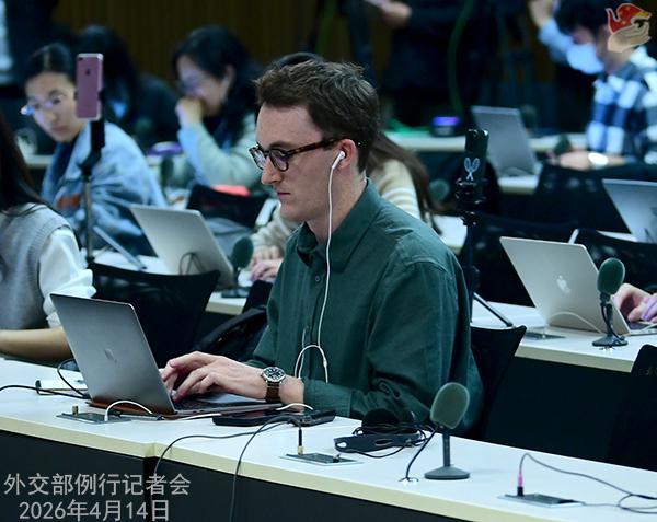 【外交交锋深度解析】霍尔木兹困局与大国博弈:美国的封锁为何注定失败 新闻 【外交交锋深度解析】霍尔木兹困局与大国博弈:美国的封锁为何注定失败 新闻 【外交交锋深度解析】霍尔木兹困局与大国博弈:美国的封锁为何注定失败 新闻 【外交交锋深度解析】霍尔木兹困局与大国博弈:美国的封锁为何注定失败 新闻